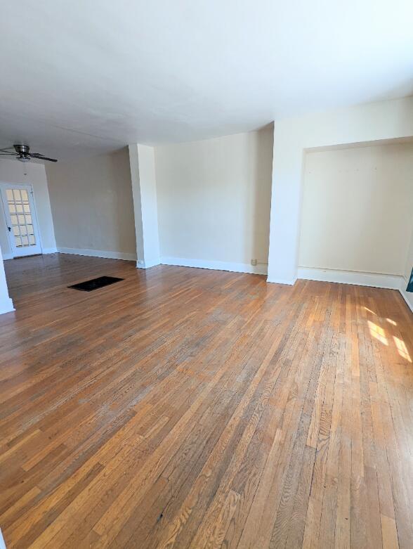 Foto del edificio - 521 Silver Ave SW