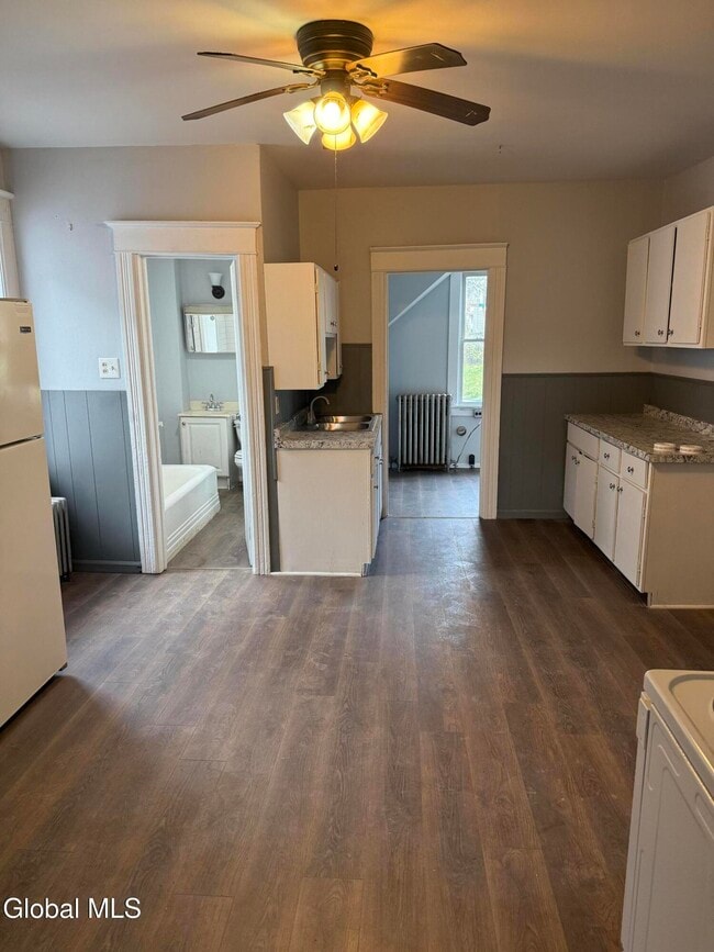 Foto del edificio - 8 Farrell St