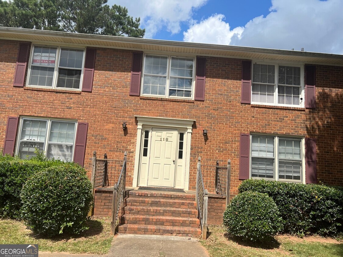 118 Barrington Dr Unit 2, Athens, GA 30605 Condo for Rent in Athens