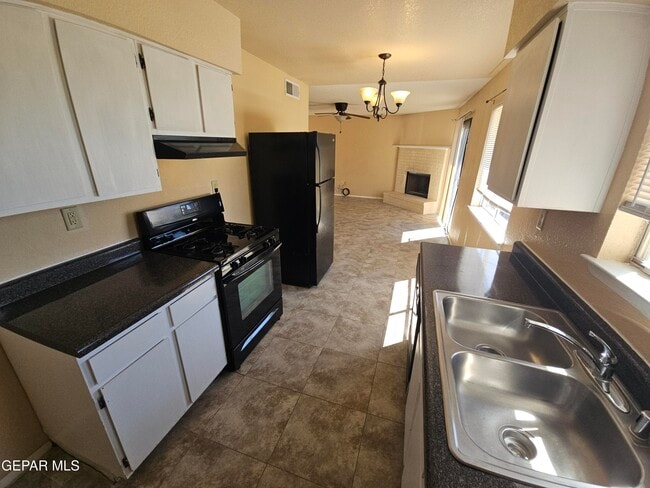 Building Photo - 3700 Devore Ct