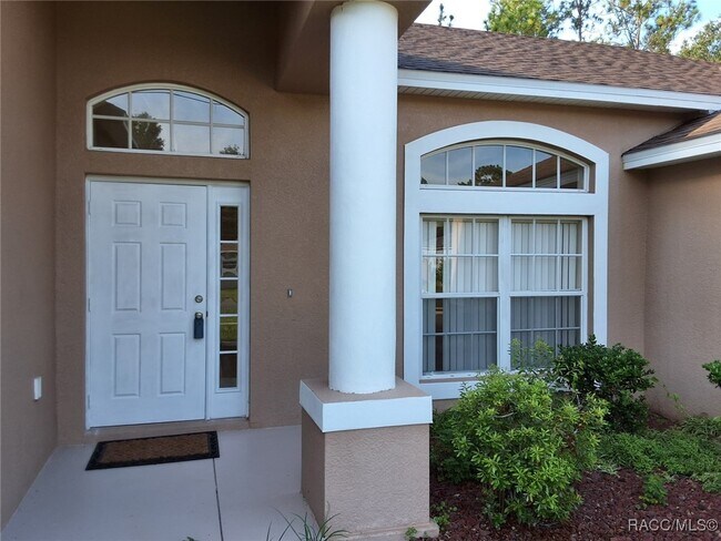 Foto del edificio - 1474 W Pringle Pl