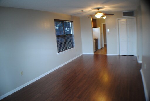 Building Photo - 4991 Popperdam Creek Dr