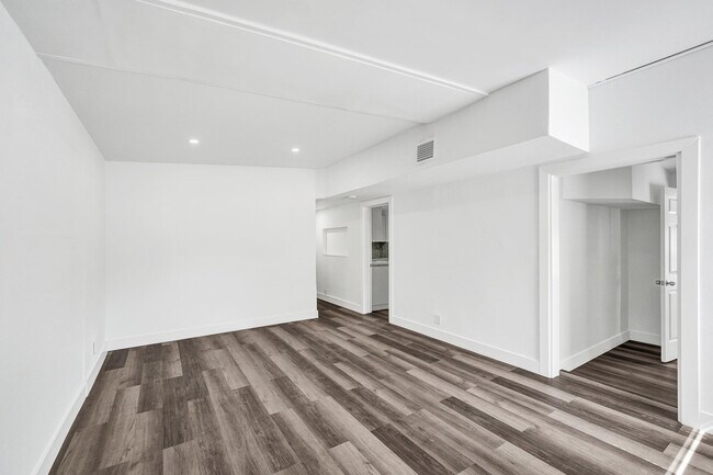 Foto del edificio - 1628 NW 11th St