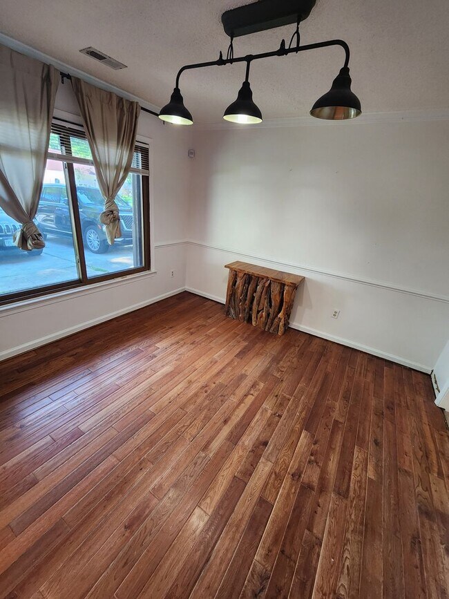 Foto del edificio - 1524 Collingswood Trail