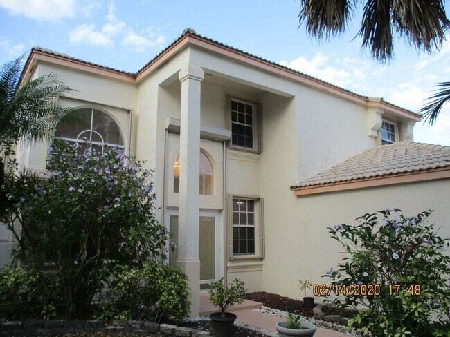 Building Photo - 7599 Ridgefield Ln