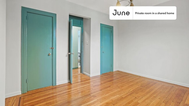 Building Photo - Private bedroom in 4 bed/1 bath Home