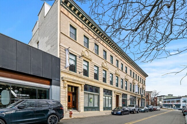Building Photo - 70 Exchange St