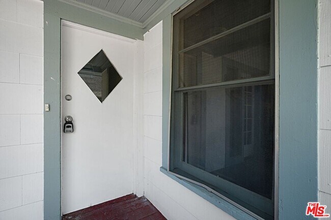 Foto del edificio - 362 N Ave 57