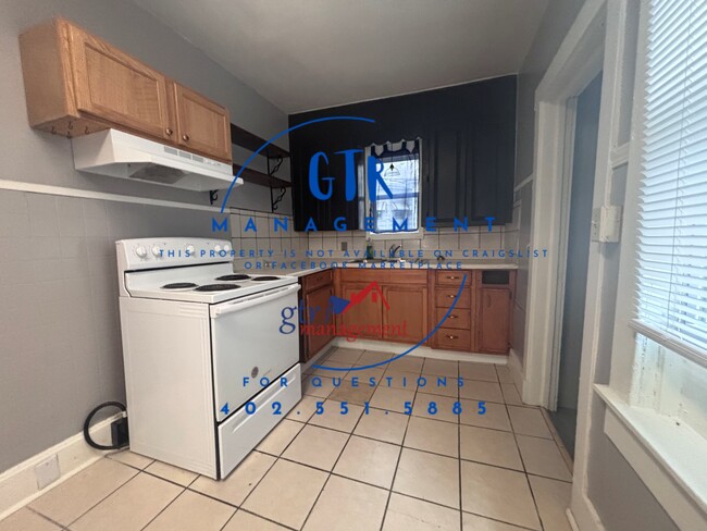 Foto del edificio - 2904 Crown Point Ave