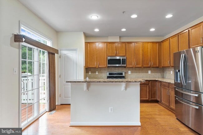 Building Photo - 8311 Gibbs Way