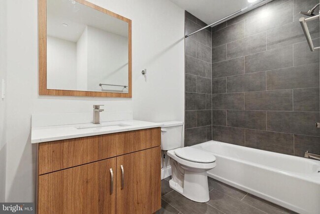 Foto del edificio - 2157 E Lehigh Ave