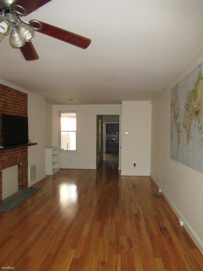 Building Photo - 3 br, 2 bath House - 119 W Hamburg St