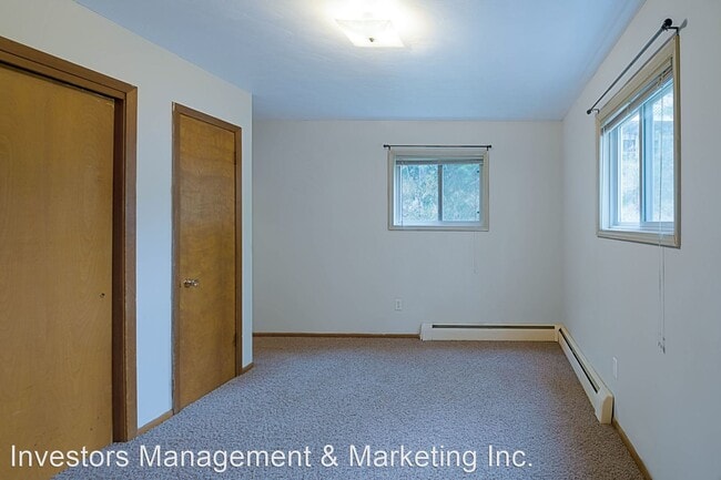 Building Photo - 1 br, 1 bath Apartment - 1123 11th Street ...