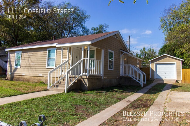 Building Photo - 1111 Coffield St