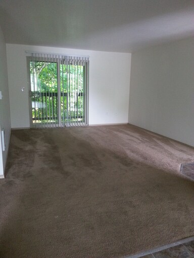 Foto del edificio - 7823 NE Fourth Plain Blvd