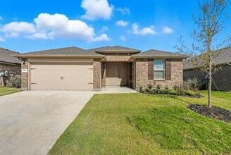 Building Photo - 508 Crestridge Dr N