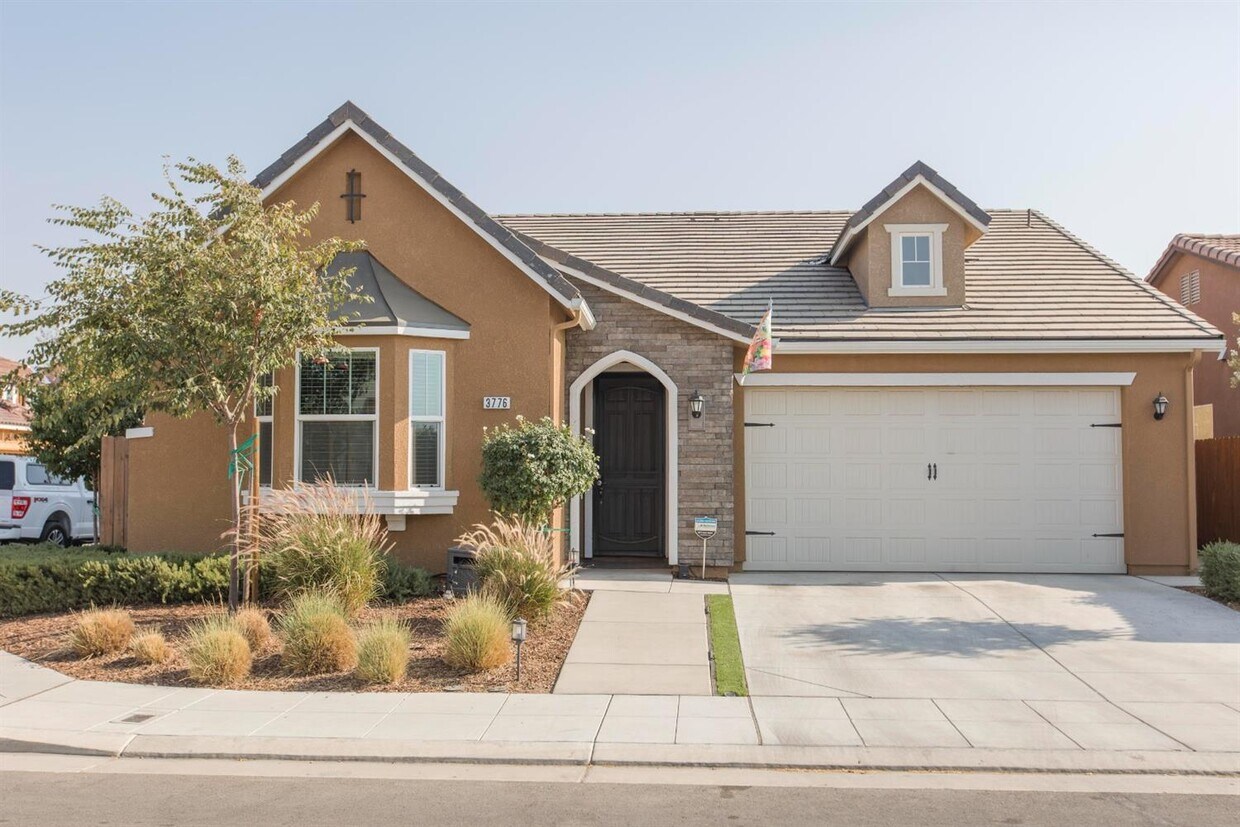 Foto principal - 3776 Saginaw Ave