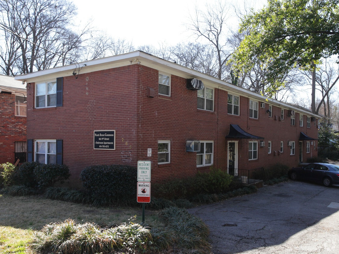Primary Photo - 265 9th St NE