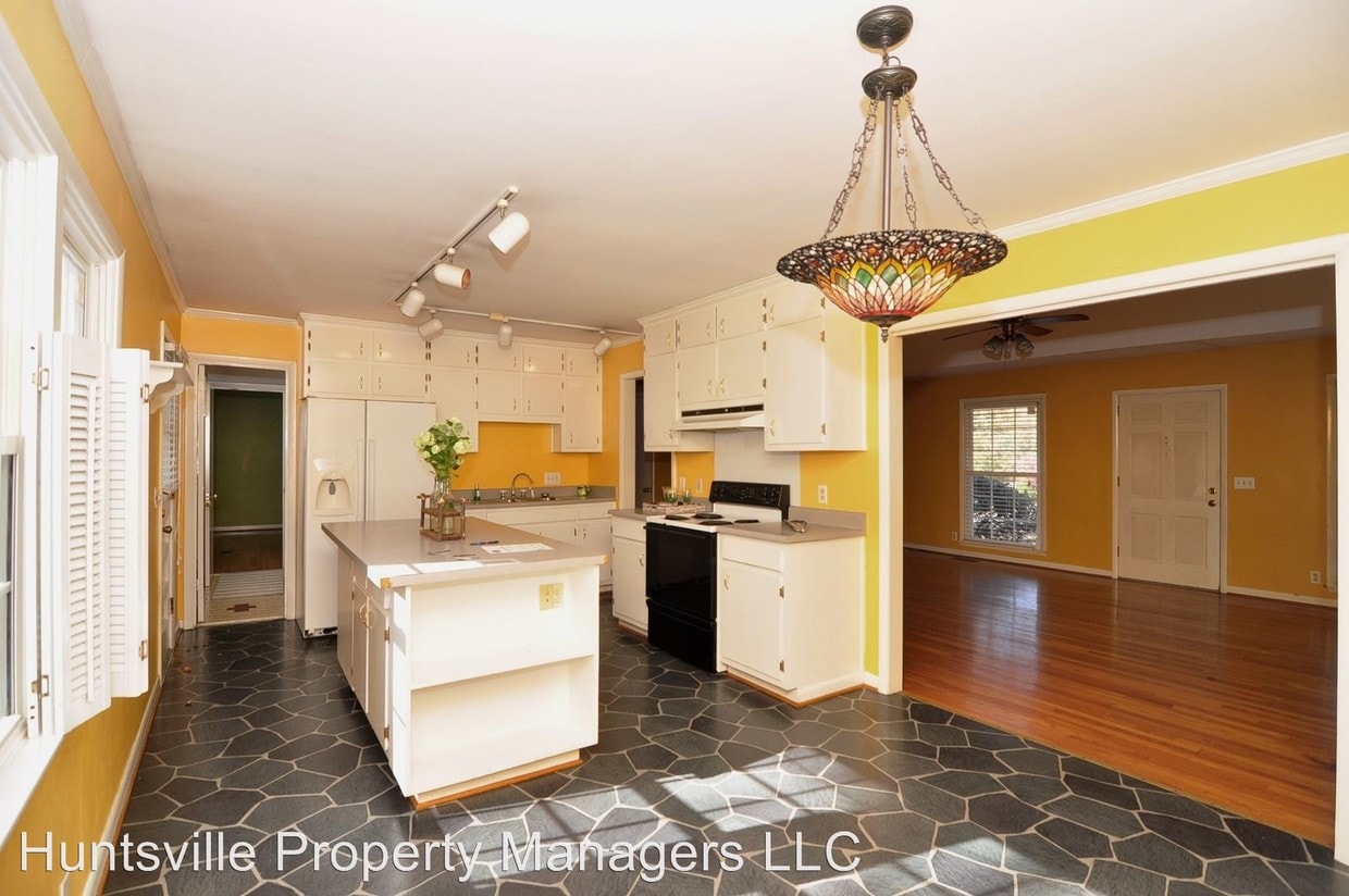 Foto principal - 313 Mockingbird Rd SE