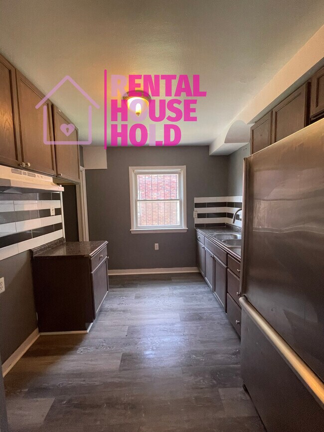 Foto del edificio - 10575 Beaconsfield St