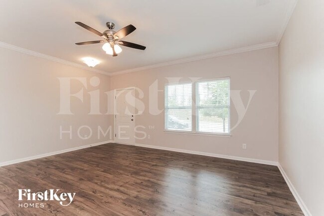 Foto del edificio - 3815 Streamside Dr