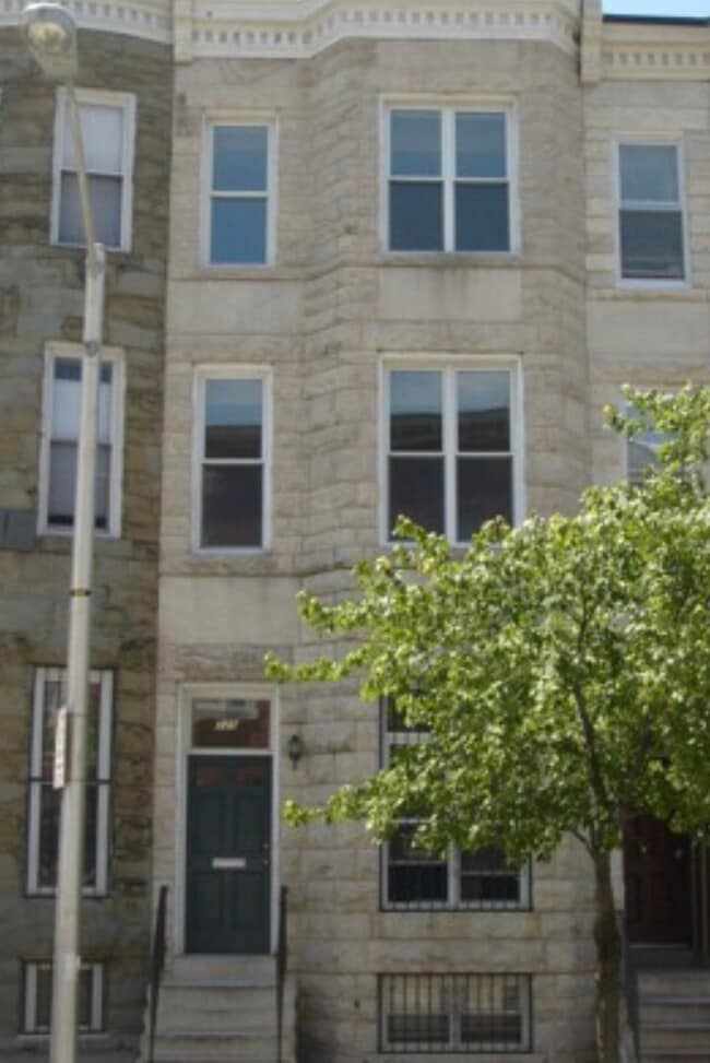 Building Photo - 225 E Lafayette Ave