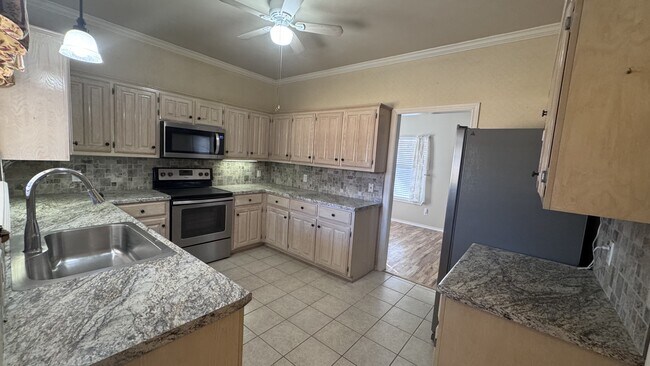 Foto del edificio - 607 Mustang St