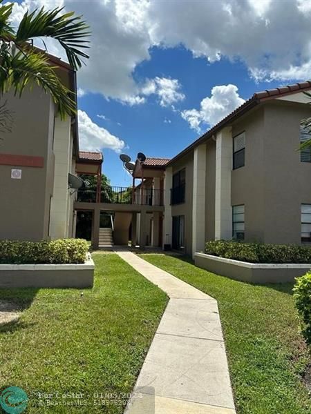 Foto del edificio - 3143 Coral Ridge Dr