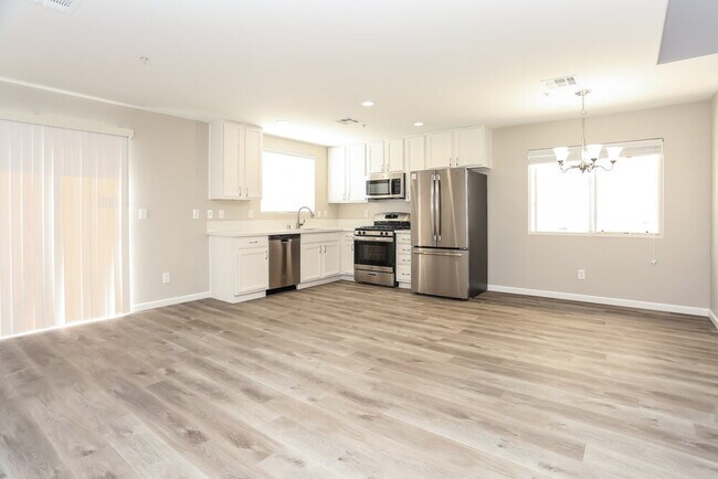 Foto del edificio - 3131 Inlet Bay Ave