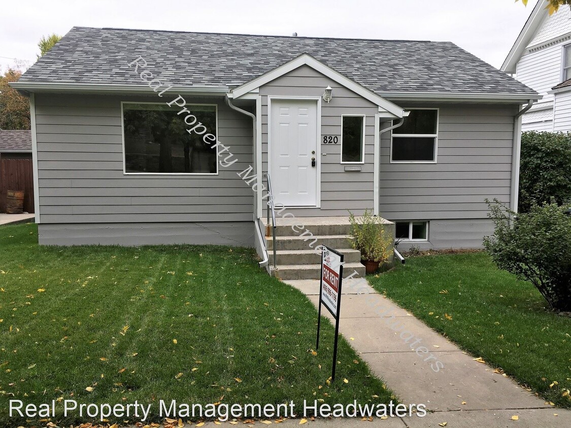 Primary Photo - 3 br, 1.5 bath House - 820 E. Broadway