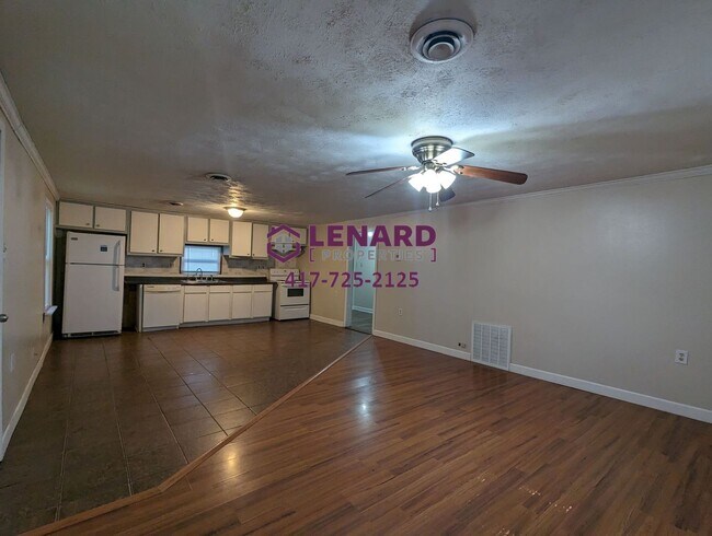 Foto del edificio - 2 Bedroom, 1 Bathroom Home!