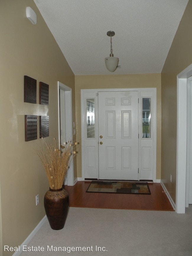 Building Photo - 3 br, 2 bath House - 110 Kenmore Ct