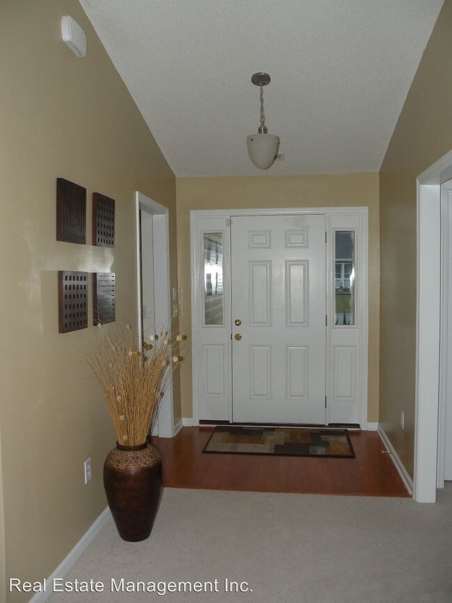 Foto del edificio - 3 br, 2 bath House - 110 Kenmore Ct
