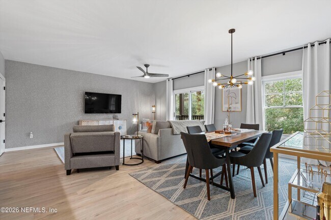 Foto del edificio - 955 Registry Blvd