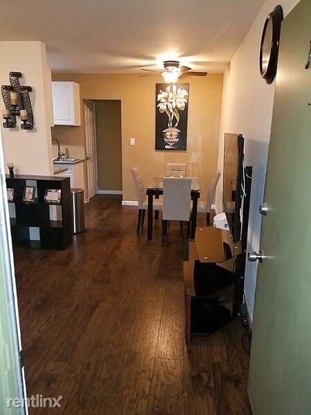 Foto del edificio - 2966 Clarendon Ave