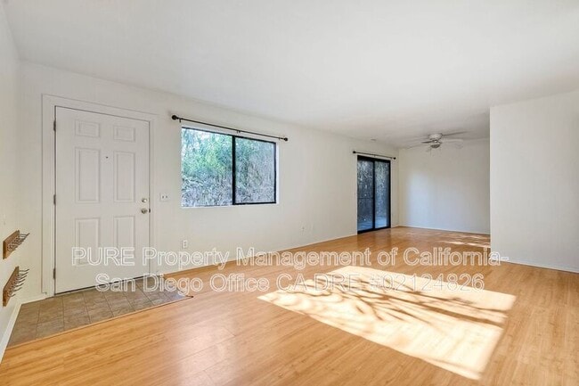 Building Photo - 8636 Tyler St
