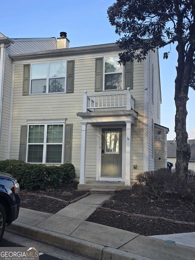 Building Photo - 1090 Kilmington Ct