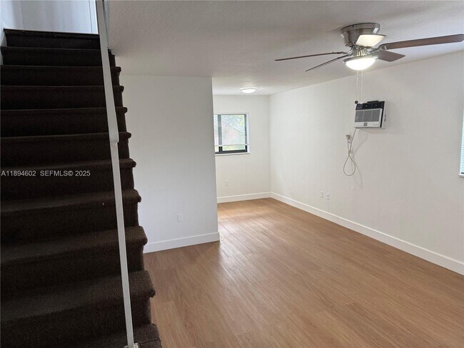 Building Photo - 180 NE 71st St