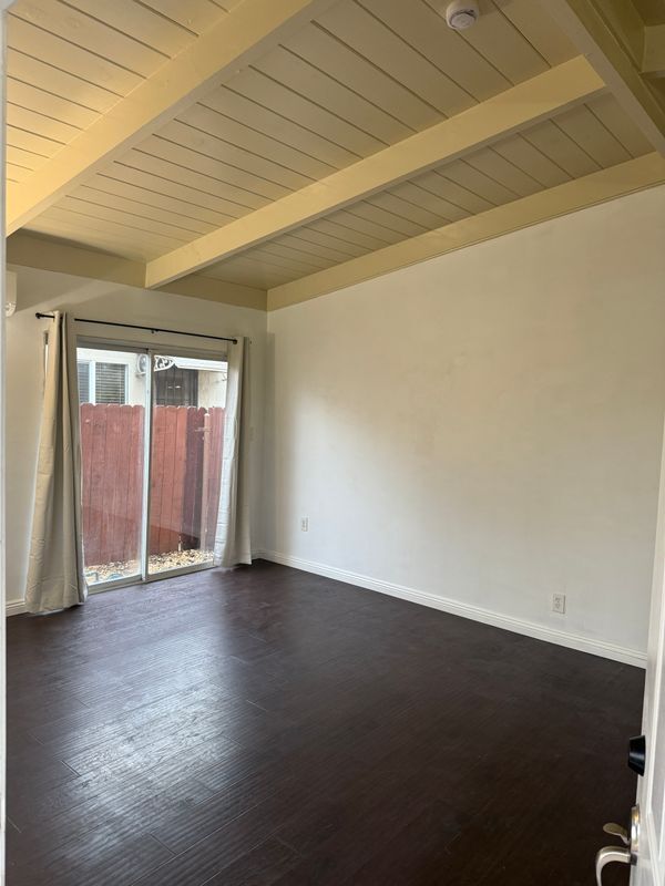 Foto del edificio - 4360 Custis Ave