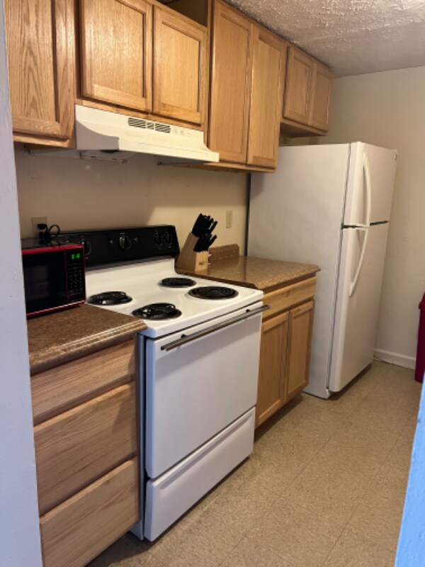 Building Photo - 111 Mallard Ct