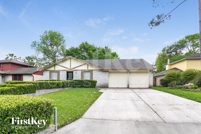 Foto del edificio - 2118 Knollbrook Ln