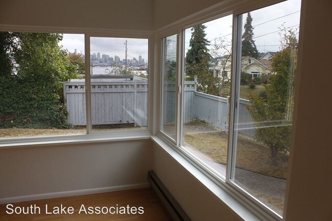 Foto del edificio - 3706 Sunnyside Ave N