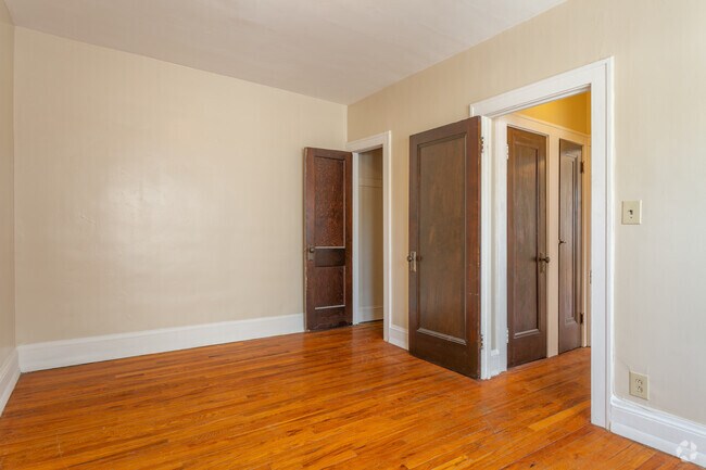 1BD 1BA 700 sq. ft. - 1376-1380 West Apartments