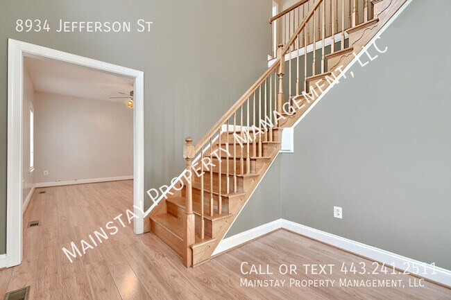 Building Photo - Beautiful 4 Bedroom + 2 Bonus Room Single ...