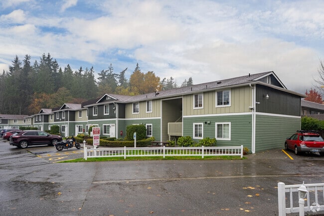 Building Photo - Sehome Court Apartments