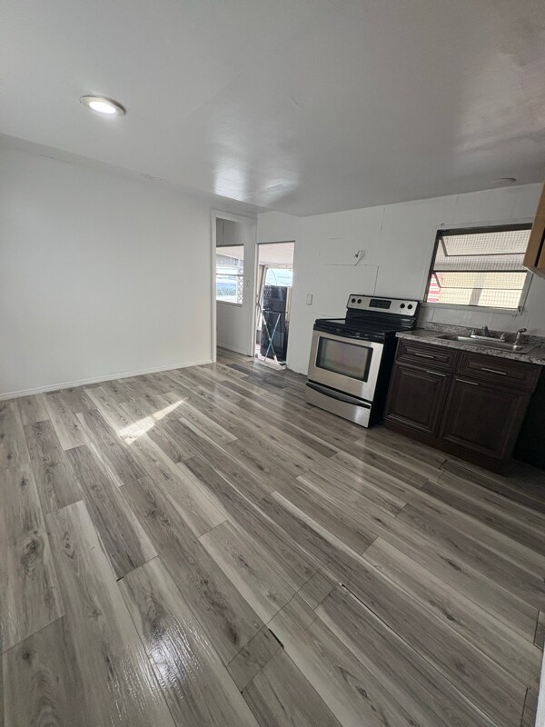 Foto del edificio - 1895 N Tamiami Trl