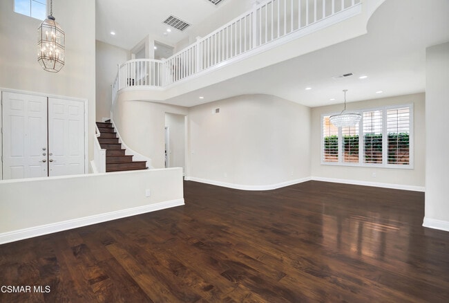 Building Photo - 3044 Ferncrest Pl