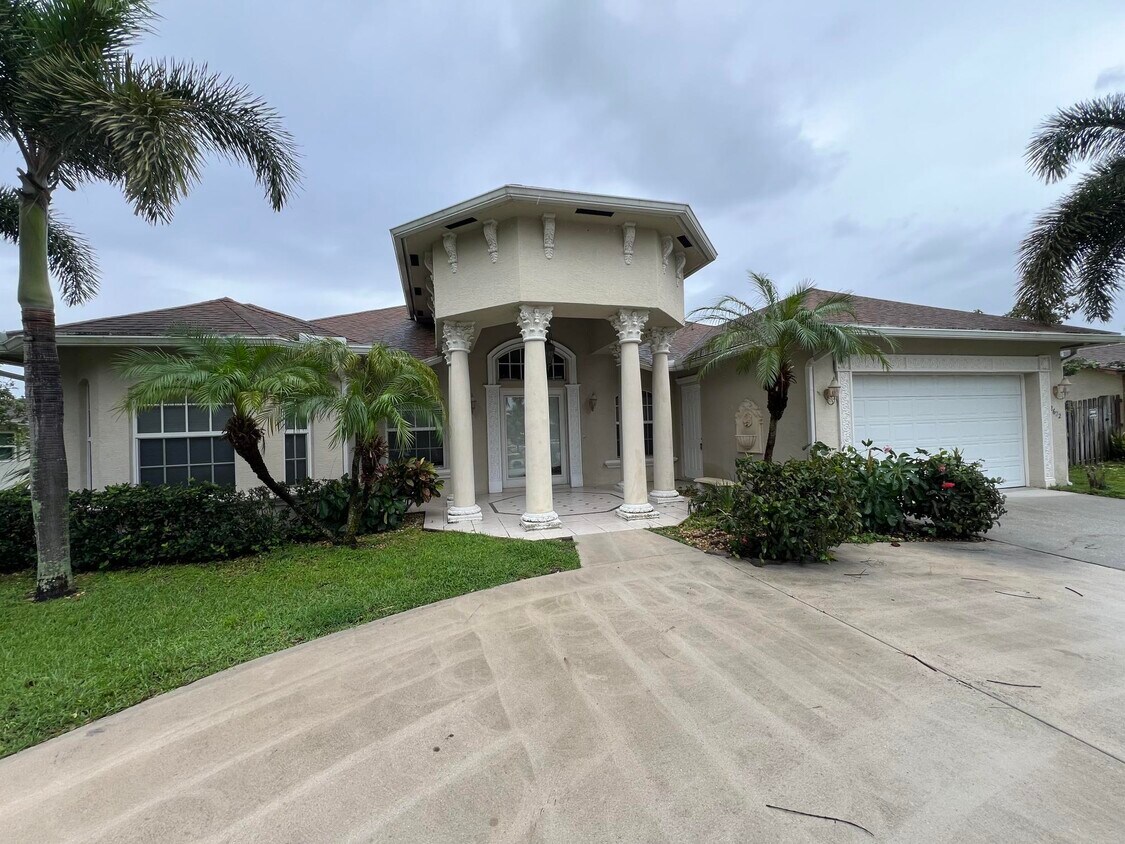 Foto principal - 2622 SE Morningside Blvd