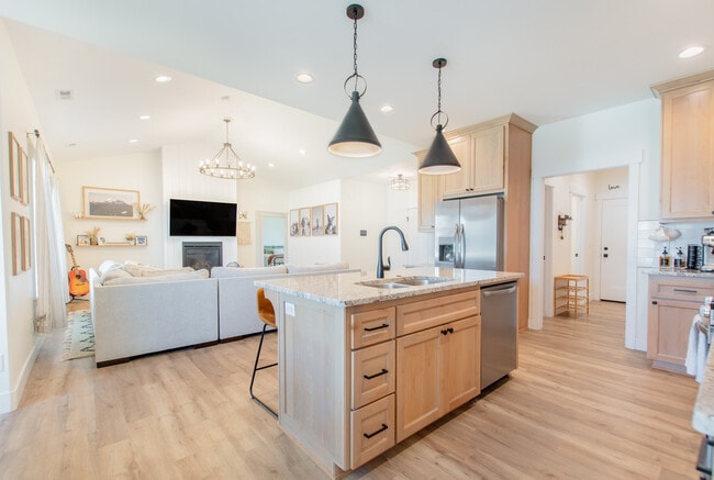 Foto del edificio - 3879 E Pepperwood Ln