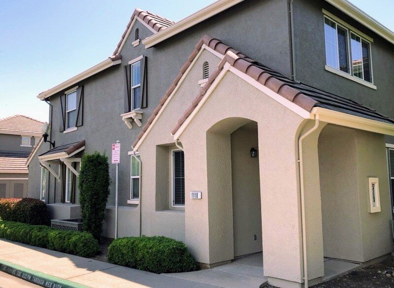 Primary Photo - 1110 Esplanade Cir